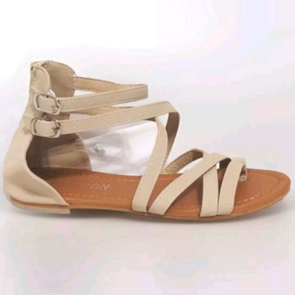 Chic Faux Leather Strappy Gladiator Flat Sandals Boho Minimalist Resort Style 6